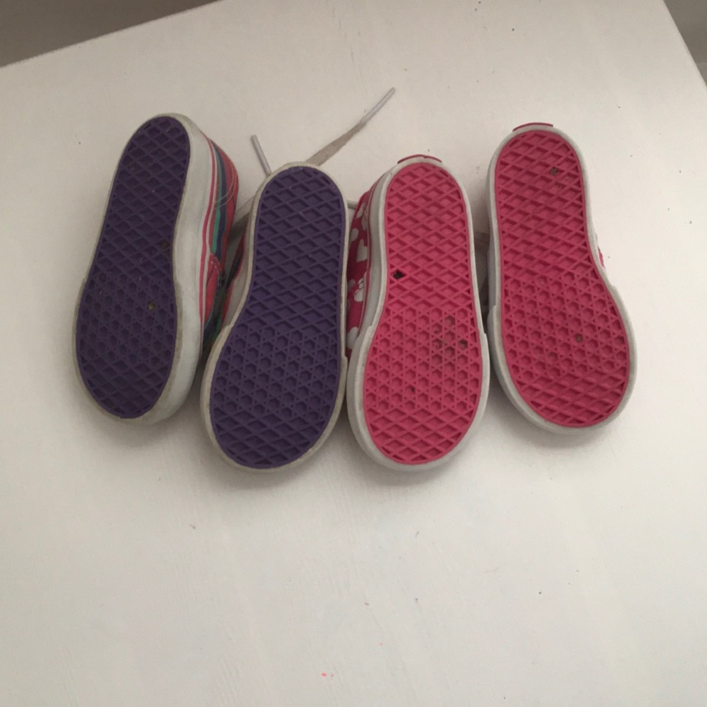 Two pairs of toddler girls vans size 6 pink - Picture 7 of 7